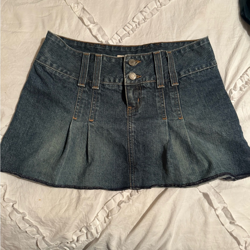abercrombie and fitch mini skirt